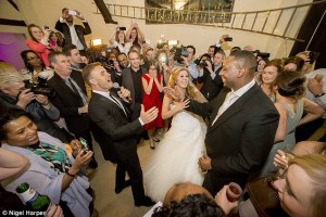 article-0-1D900B5000000578-771_634x423